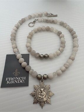 French Kande Necklace and Bracelet Set. NEW